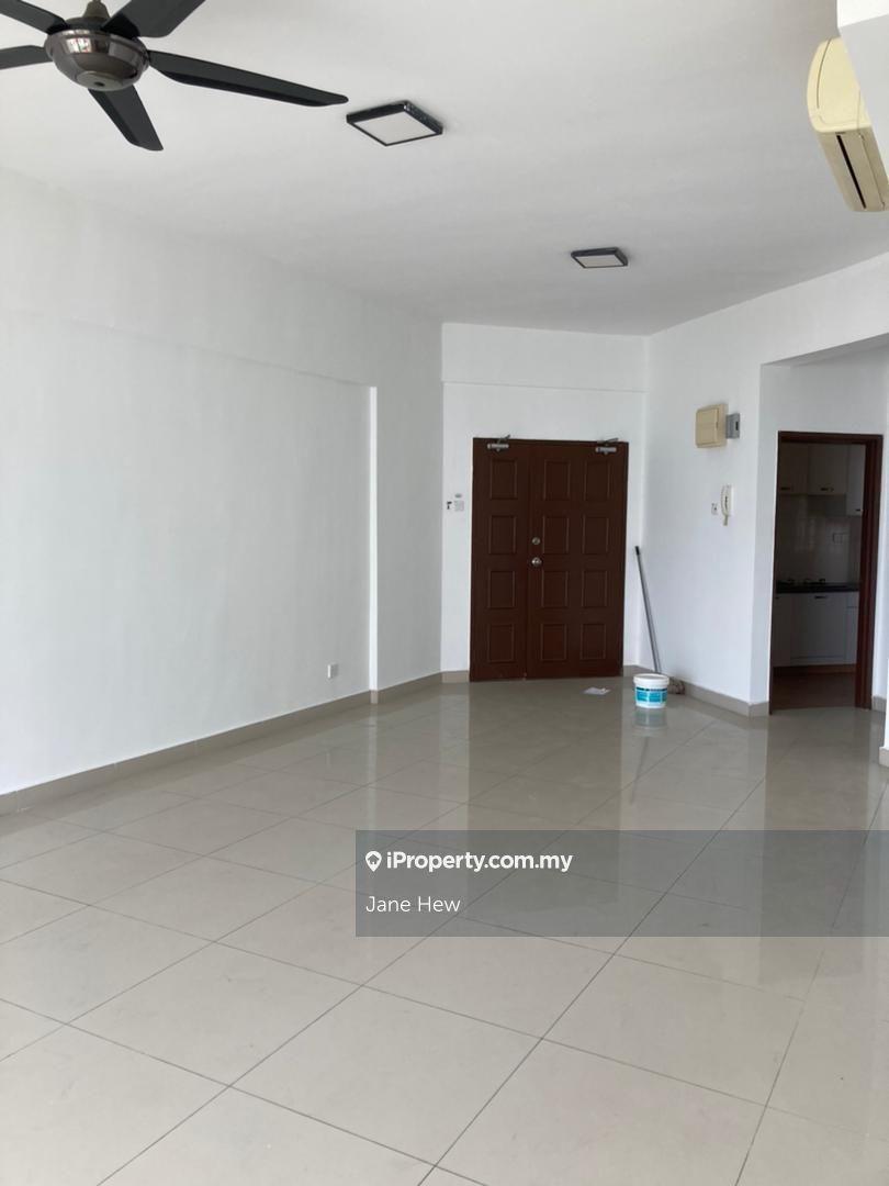 Villa Wangsamas,Freehold,2 Car Parks,,near LRT station