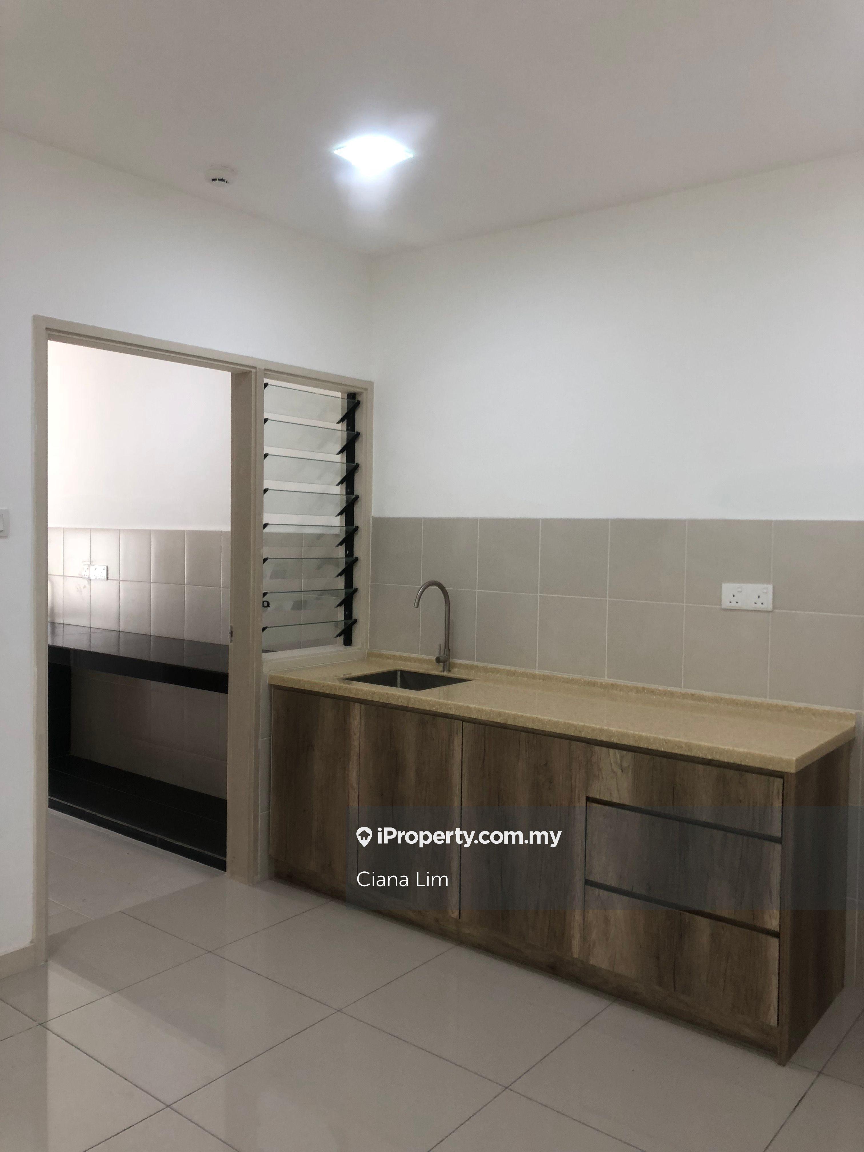 Primer garden town villas, kitchen cabinet, 1 ac heater, dining