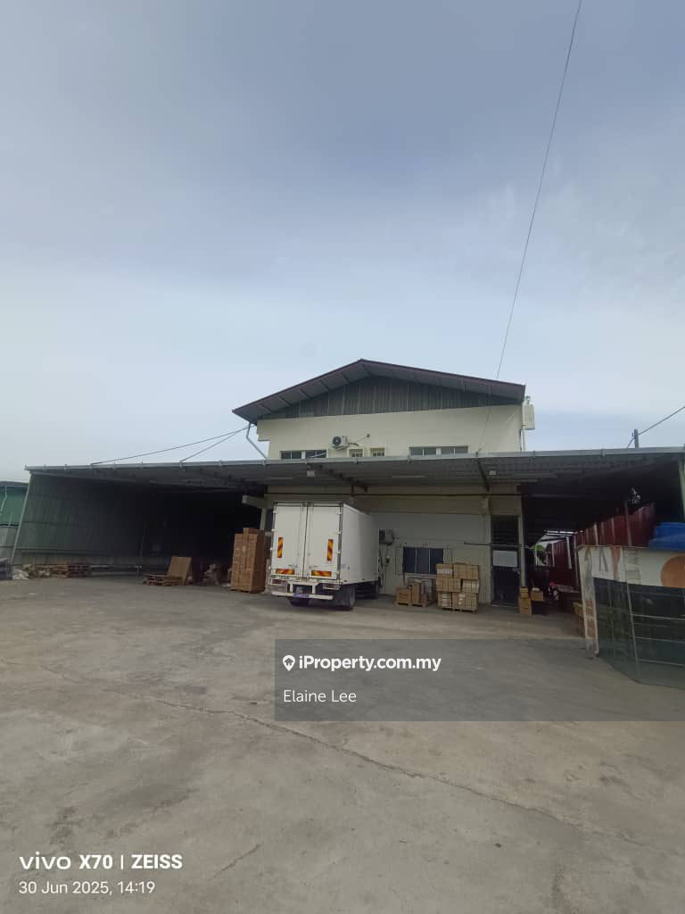 Inanam warehouse for rent