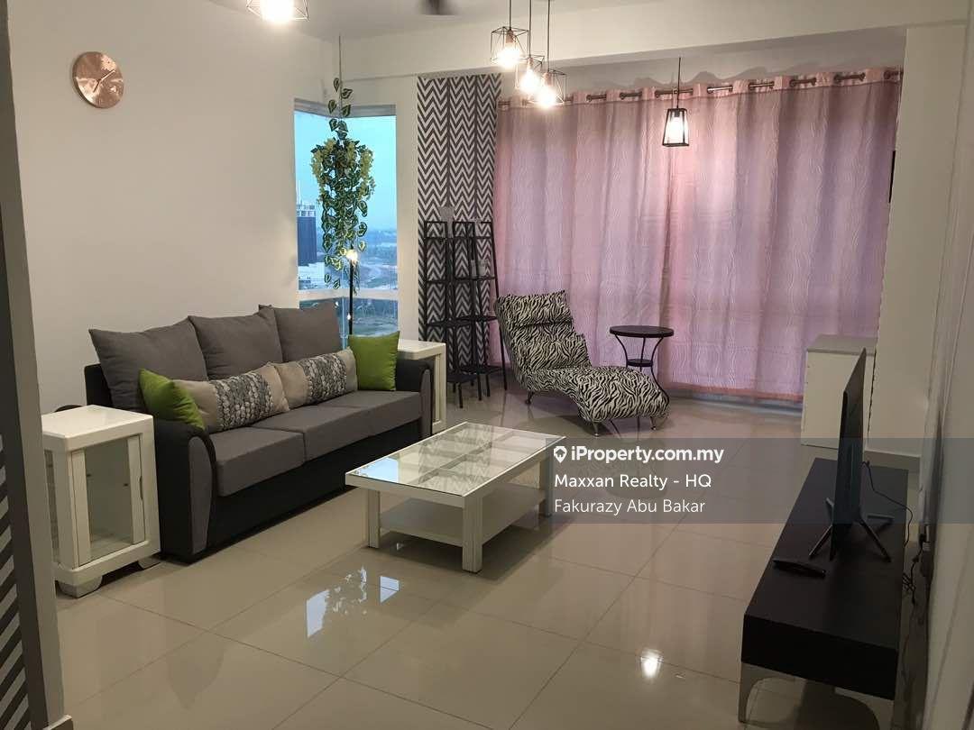 Vision residence fully furnish corner unit