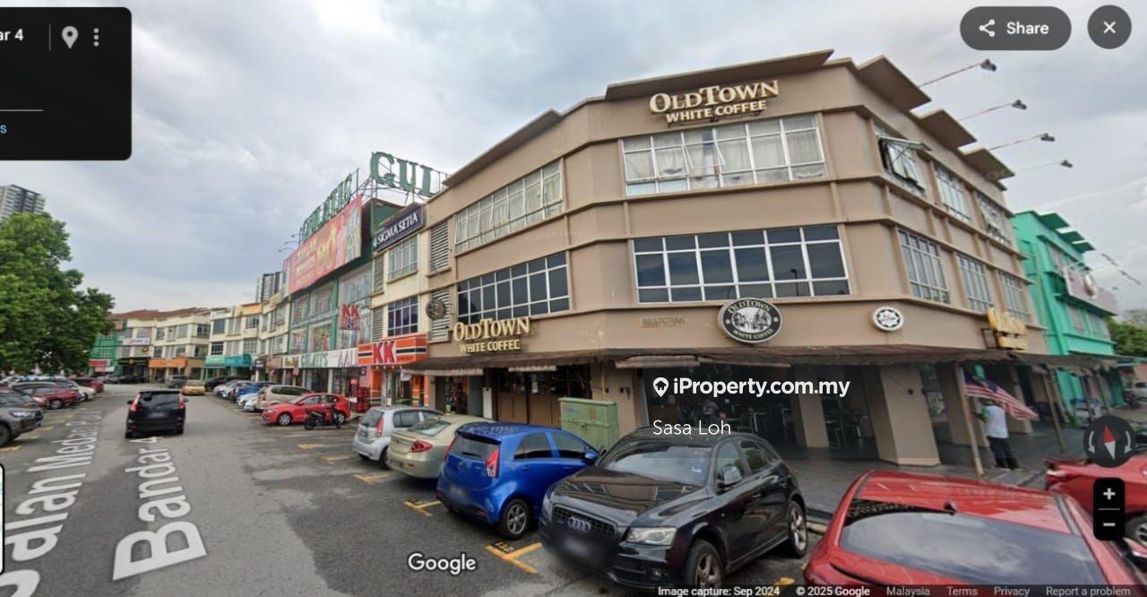 ROI 5.6%, Facing Main Road, 3 Storey Shoplot @ Jalan Medan, Bangi
