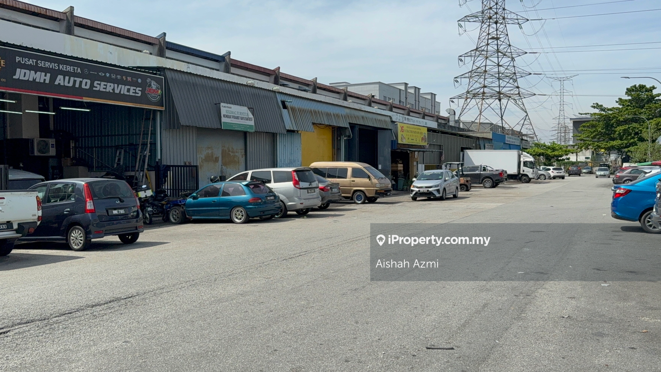2 Adjoining Intermerdiate Terrace Factories Batu Caves