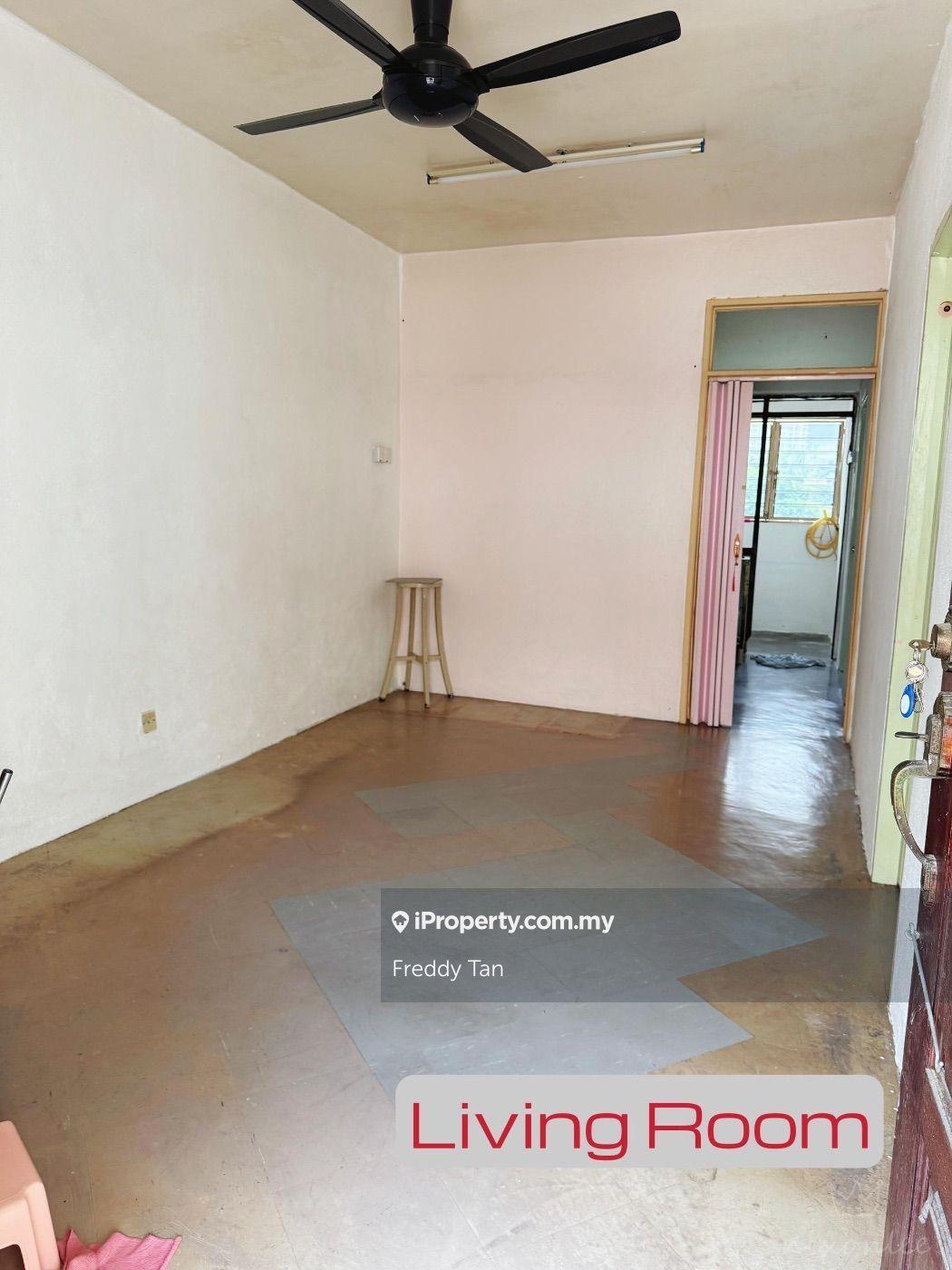 Greenlane Heights block 3 Un-furnished free parking