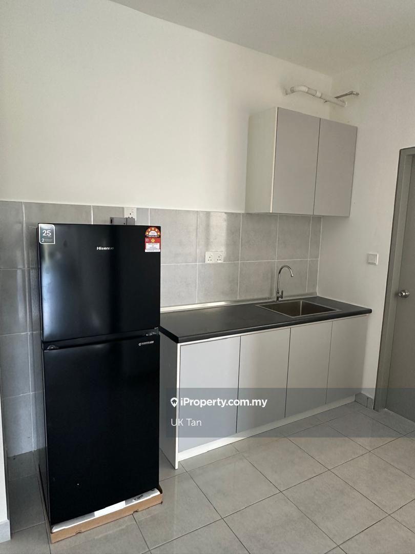 Bsp Idaman Apartment Partly Furnished Unit for Rent