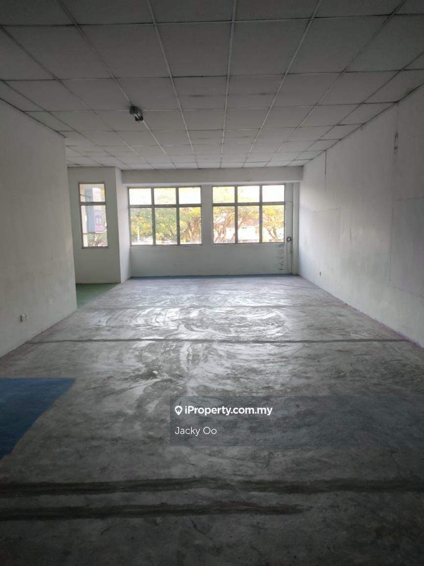 Bukit indah first floor shop office facing mainroad