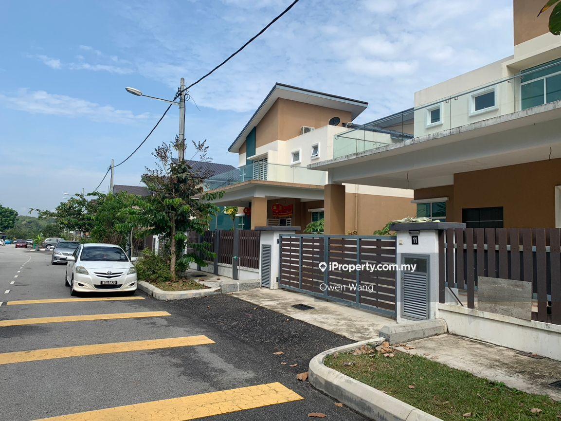 Taman Sri rambai bungalow nilai, 6r5b unfurnished, freehold