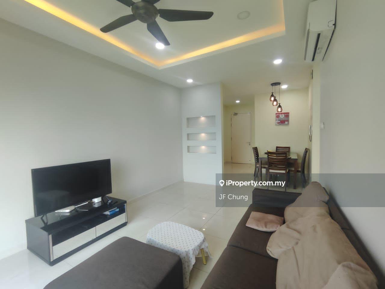 2 rooms high floor, walking distance to ciq