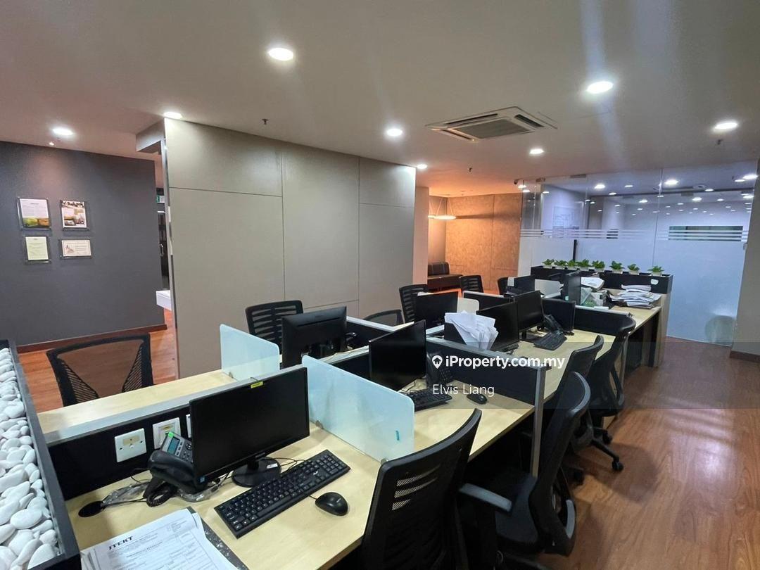 Huge office looking for sale