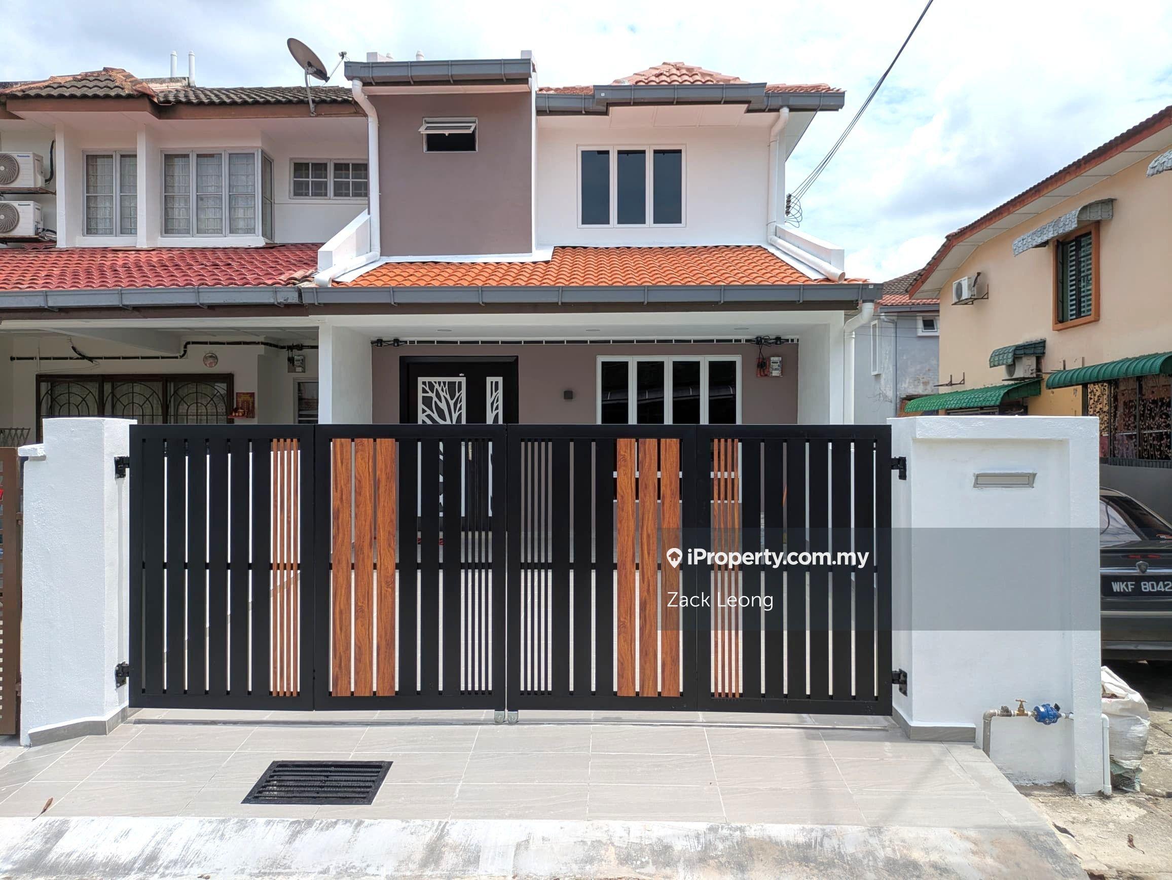 Newly reno modern design, Double storey Free S&P Puchong Utama 8