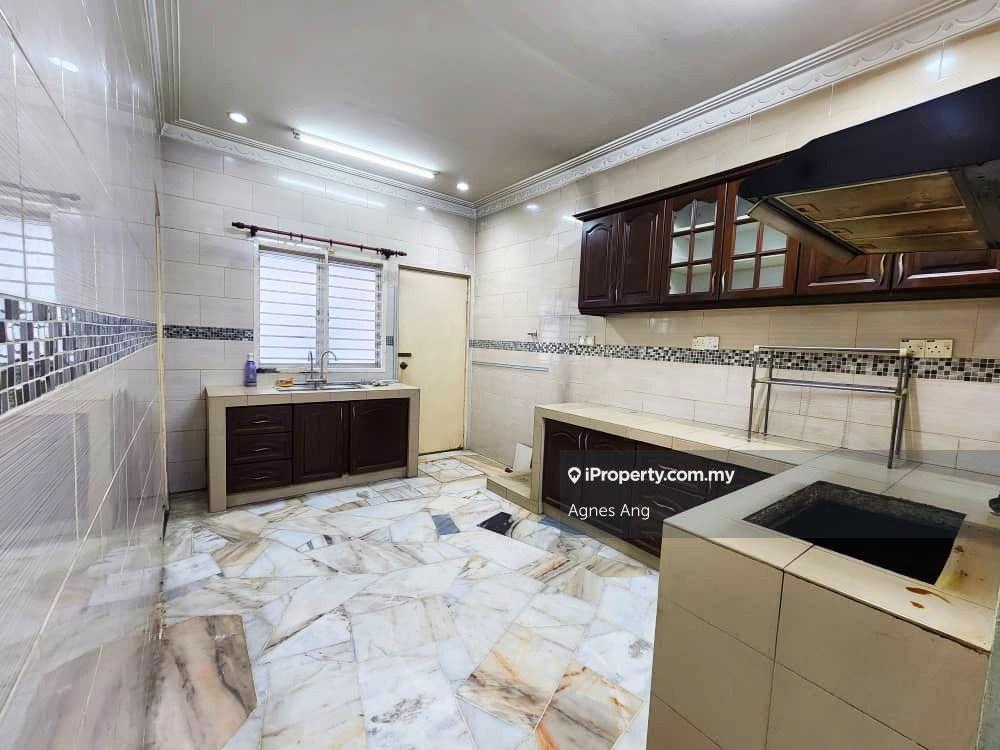 2 storey house near nsk