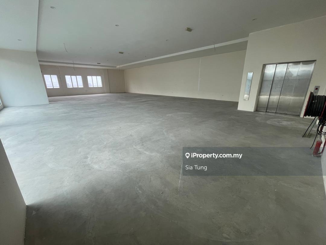 Cheap, 3 Storey Semi-D Factory Warehouse @ Semenyih
