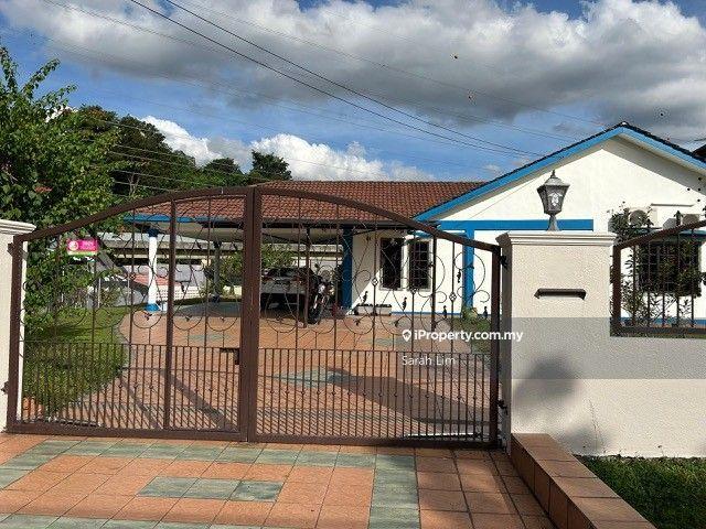 Bungalow in Bukit Gasing with huge land