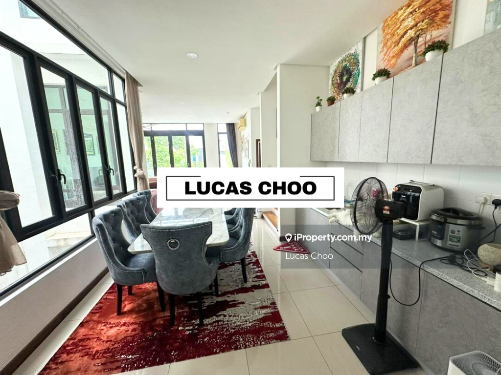Sunway Montana Courtyard Villa Fully furnished End lot! Below market!!