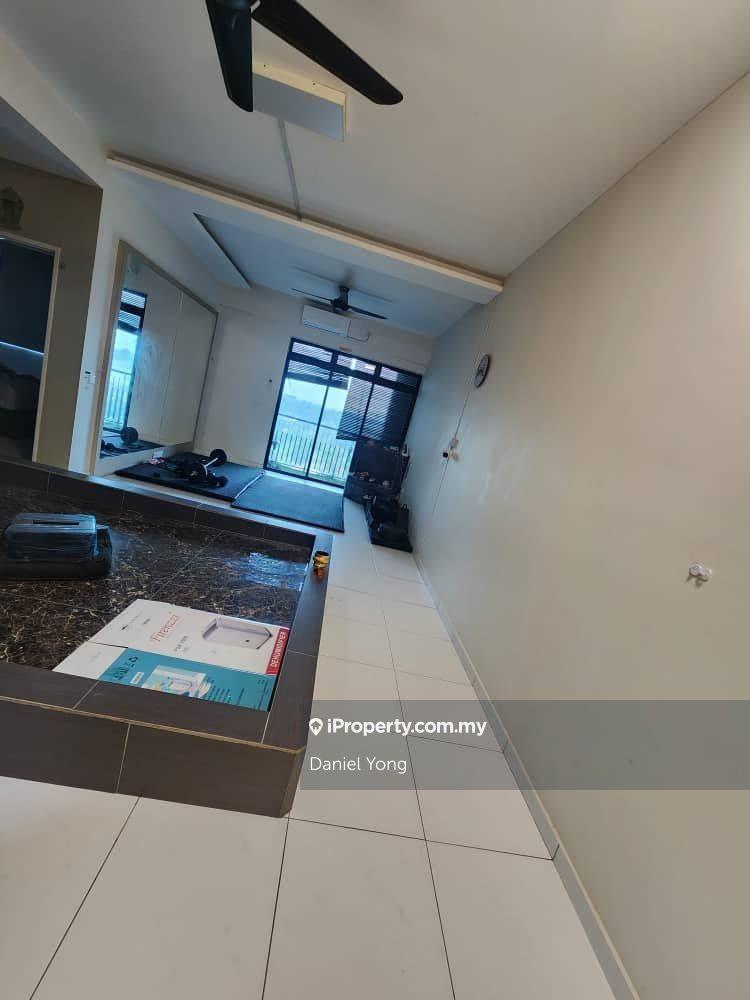 Setia Indah Sky Oasis Apartment Partially Furnished
