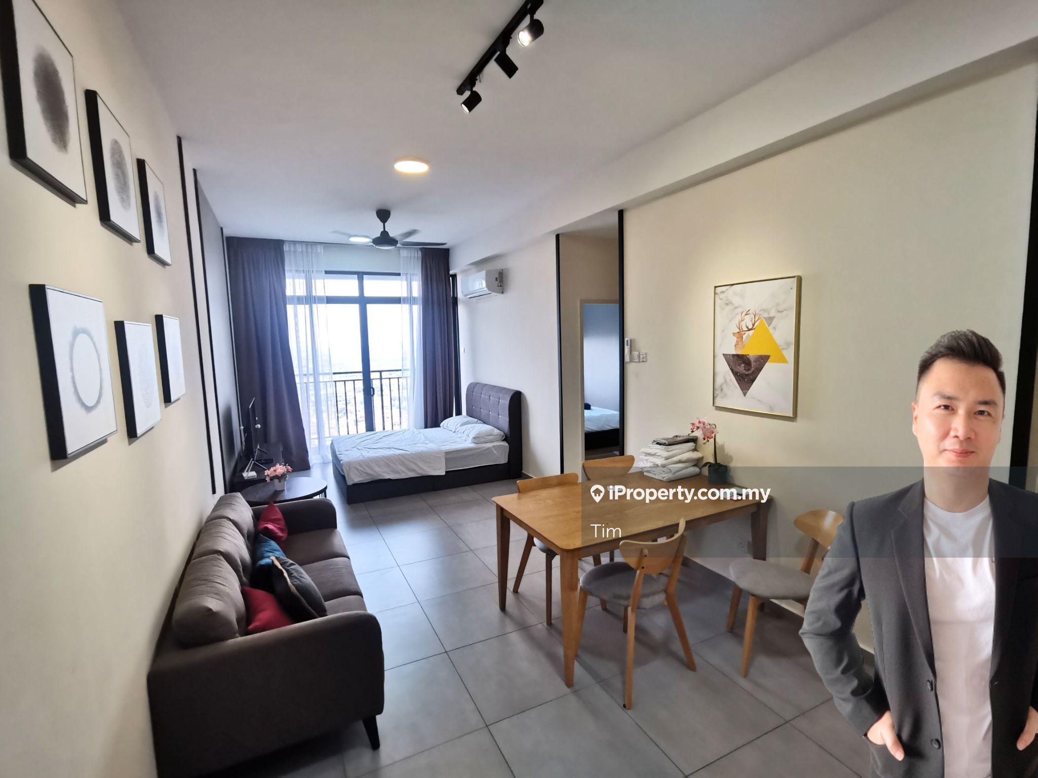 Fully Furnished Condo in Town. Welcome to View