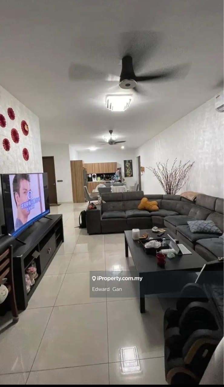 Apartment For Sale @ Kota Puteri