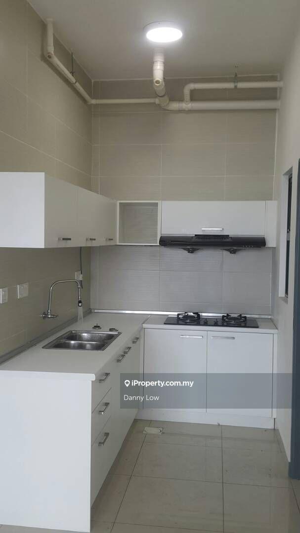 Walking distance to aeon maluri cheras and mrt taman maluri