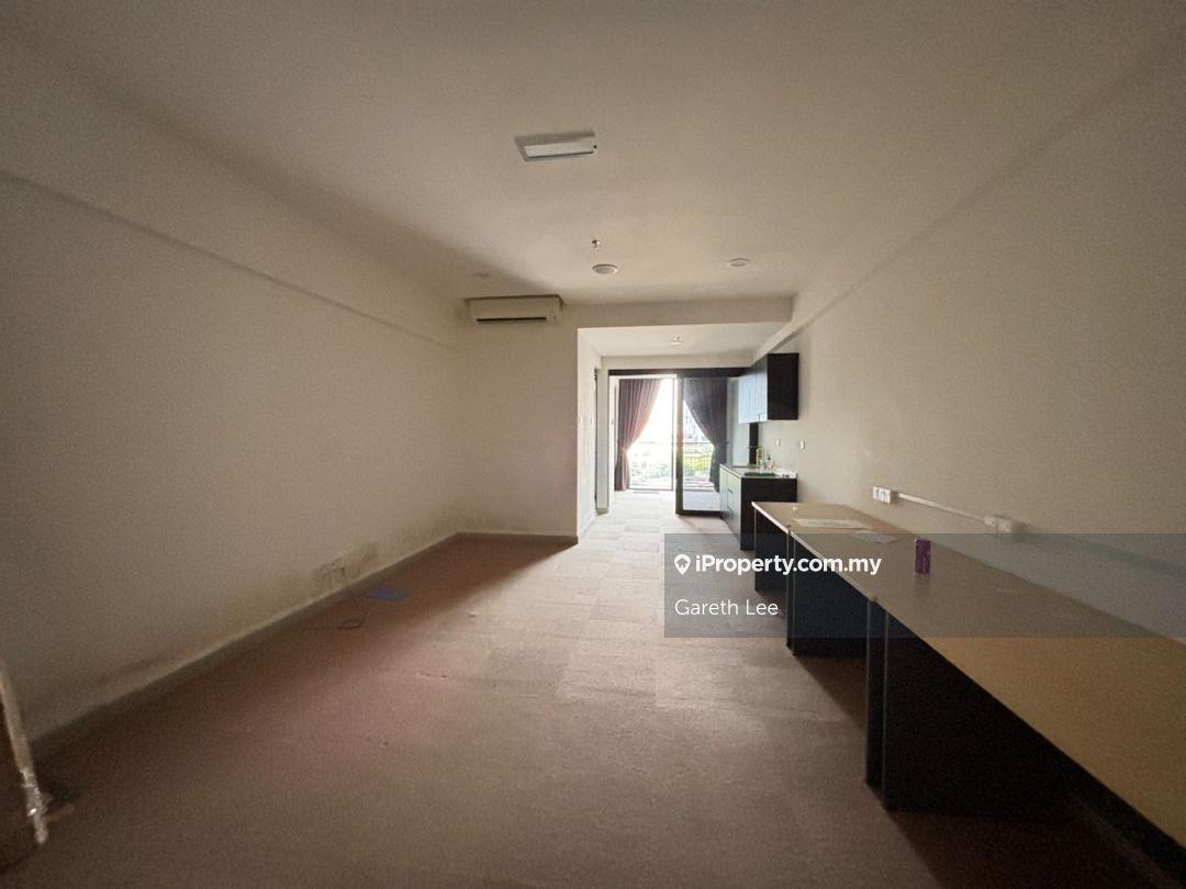 Soho unit for rent near mont kiara