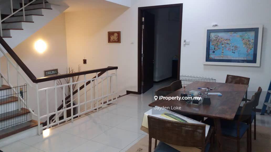 Desa Tiara , Semi D 3 Storey for sale