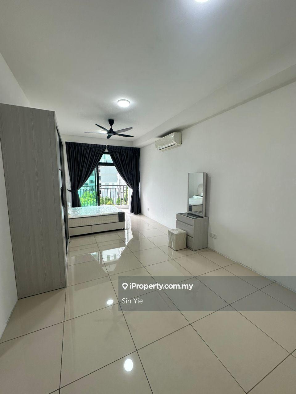 8scape Residensi