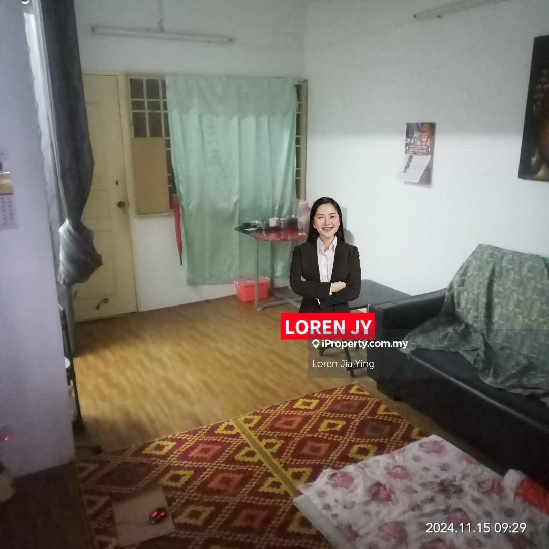 Solok Semarak Api Freehold 1 Carpark Unit For Sale