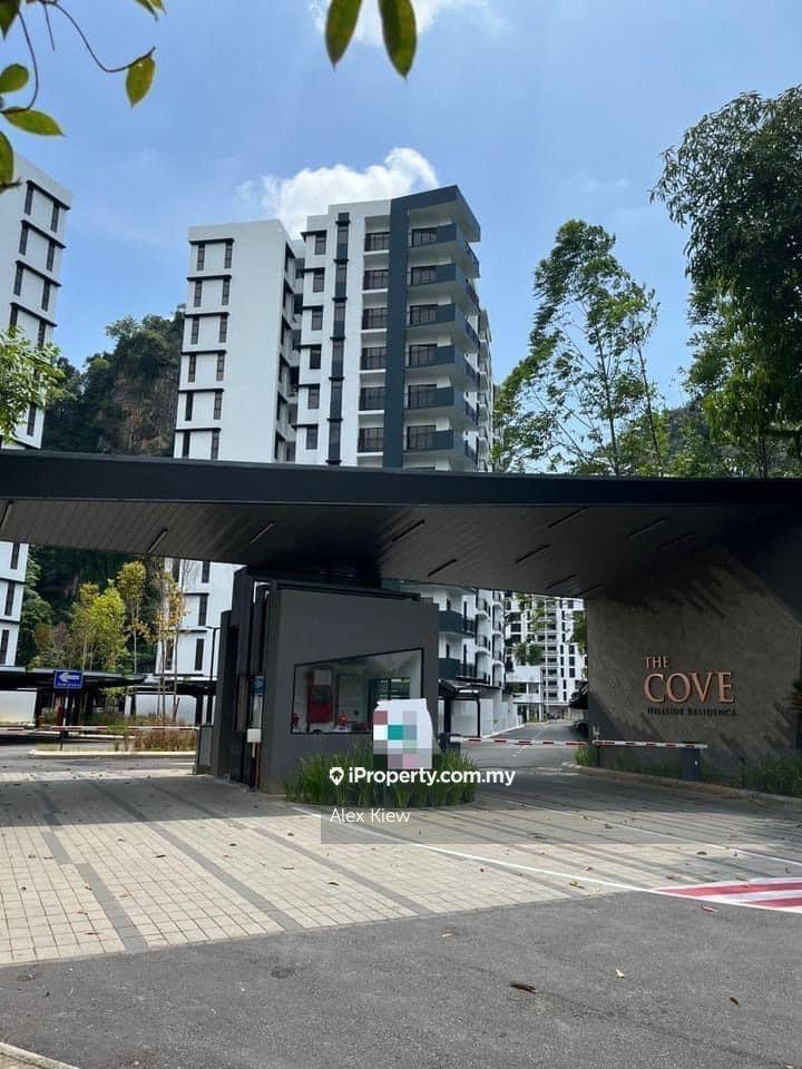 The Cove Condominium For Sale