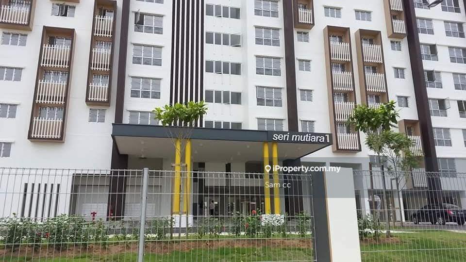 Basic unit, club House, gym and swimming pool