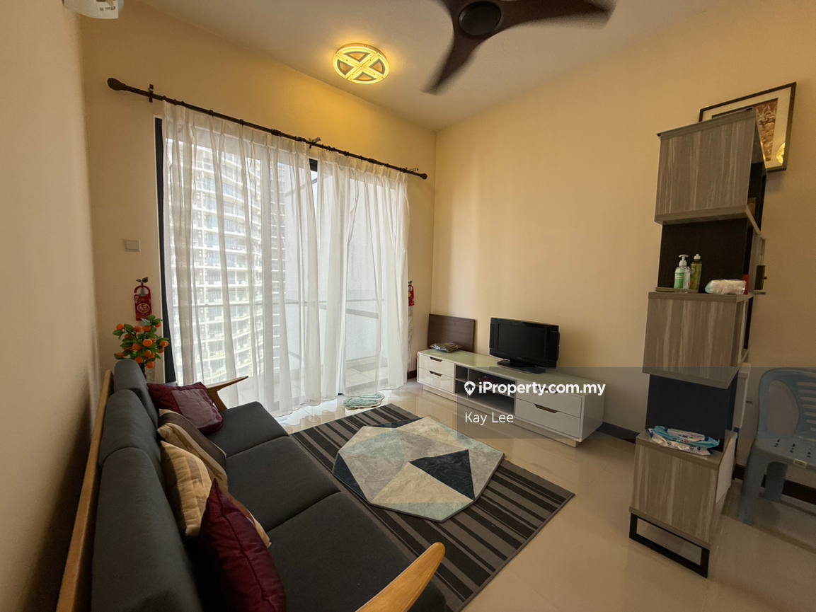 Under market price! Vacant now