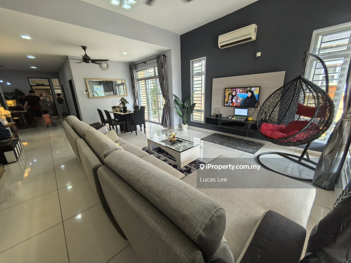 Bestari Height Double Storey Cluster House