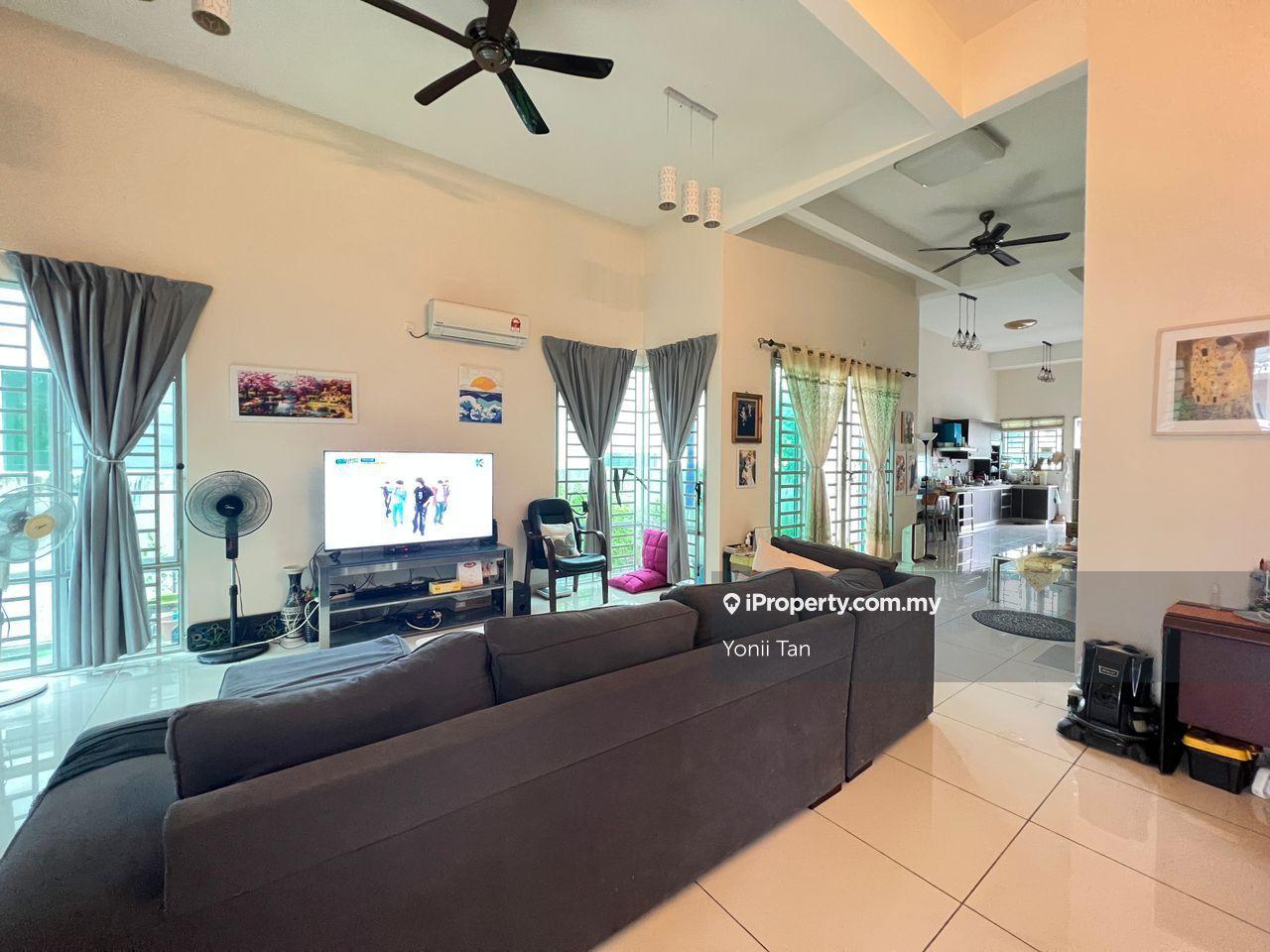 6 Bedrooms