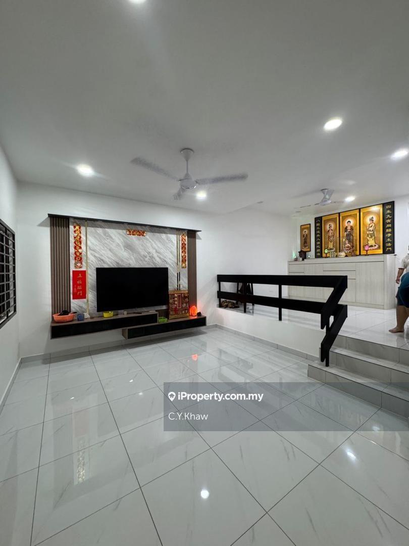 Taman Tasek 2 Storey terrace house Fully Renovation unblock unit