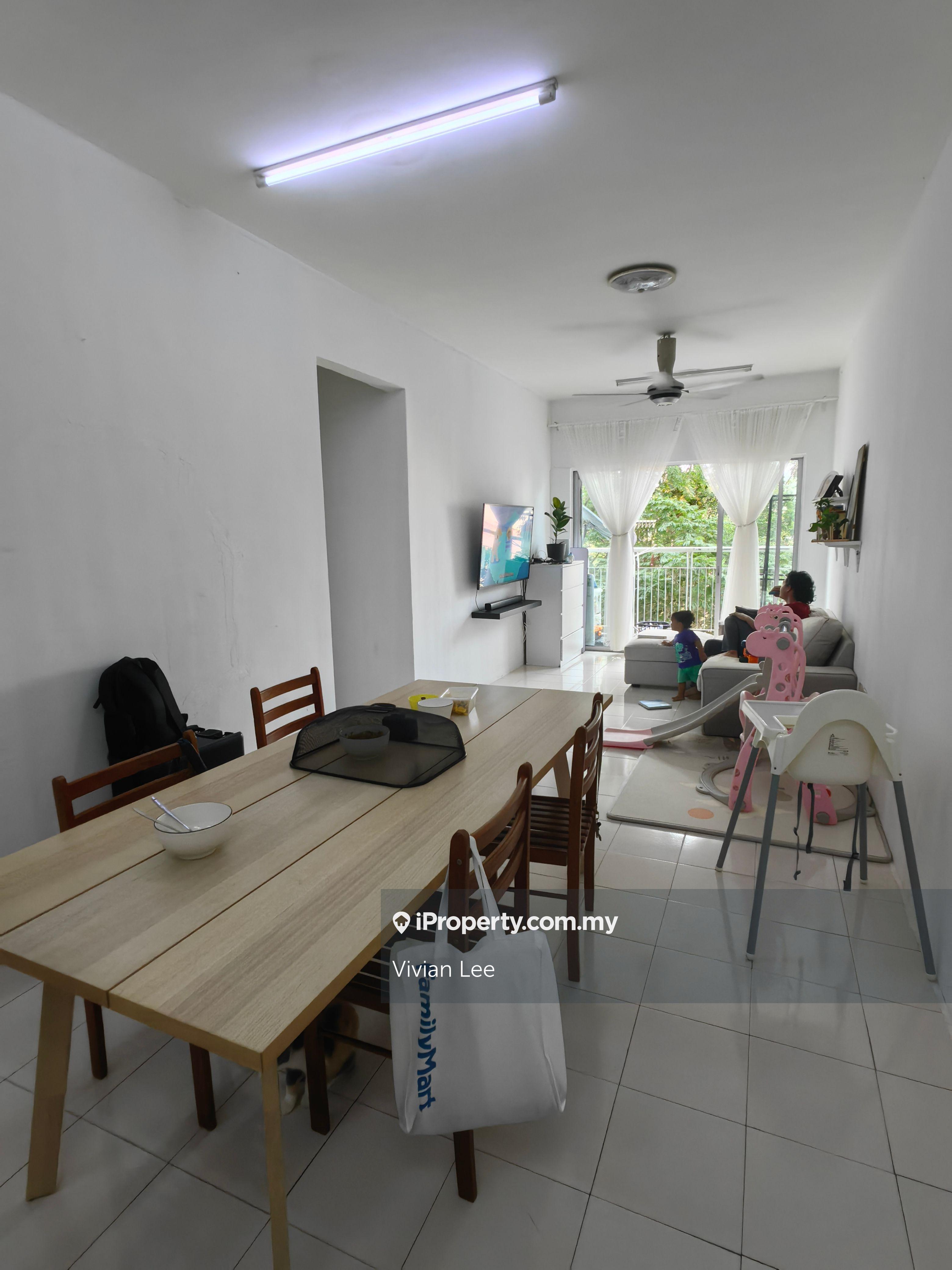 Park avenue Condominium for Sale below market 