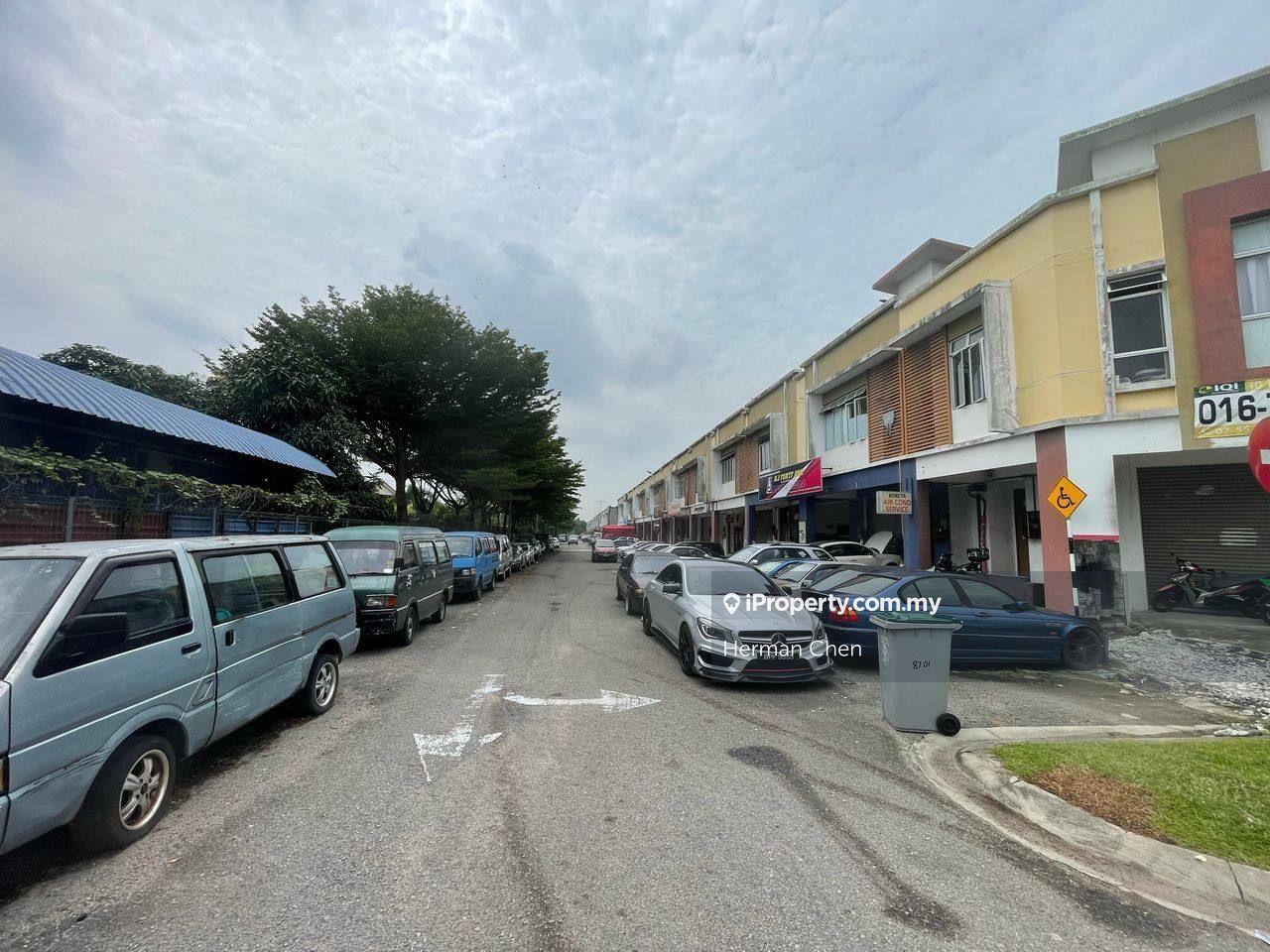 Sierra Perdana 4 (Double Storey Shoplot)