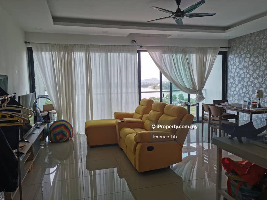 Corner Unit, Reno, Lake View, Partly Furnished