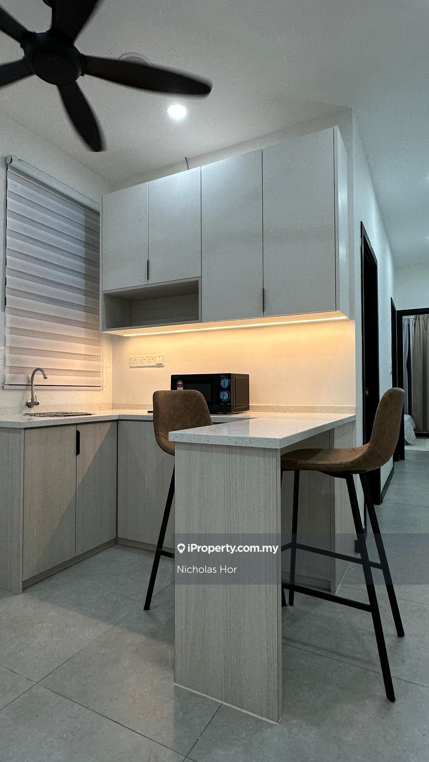 Neu suite brand new 2 room unit