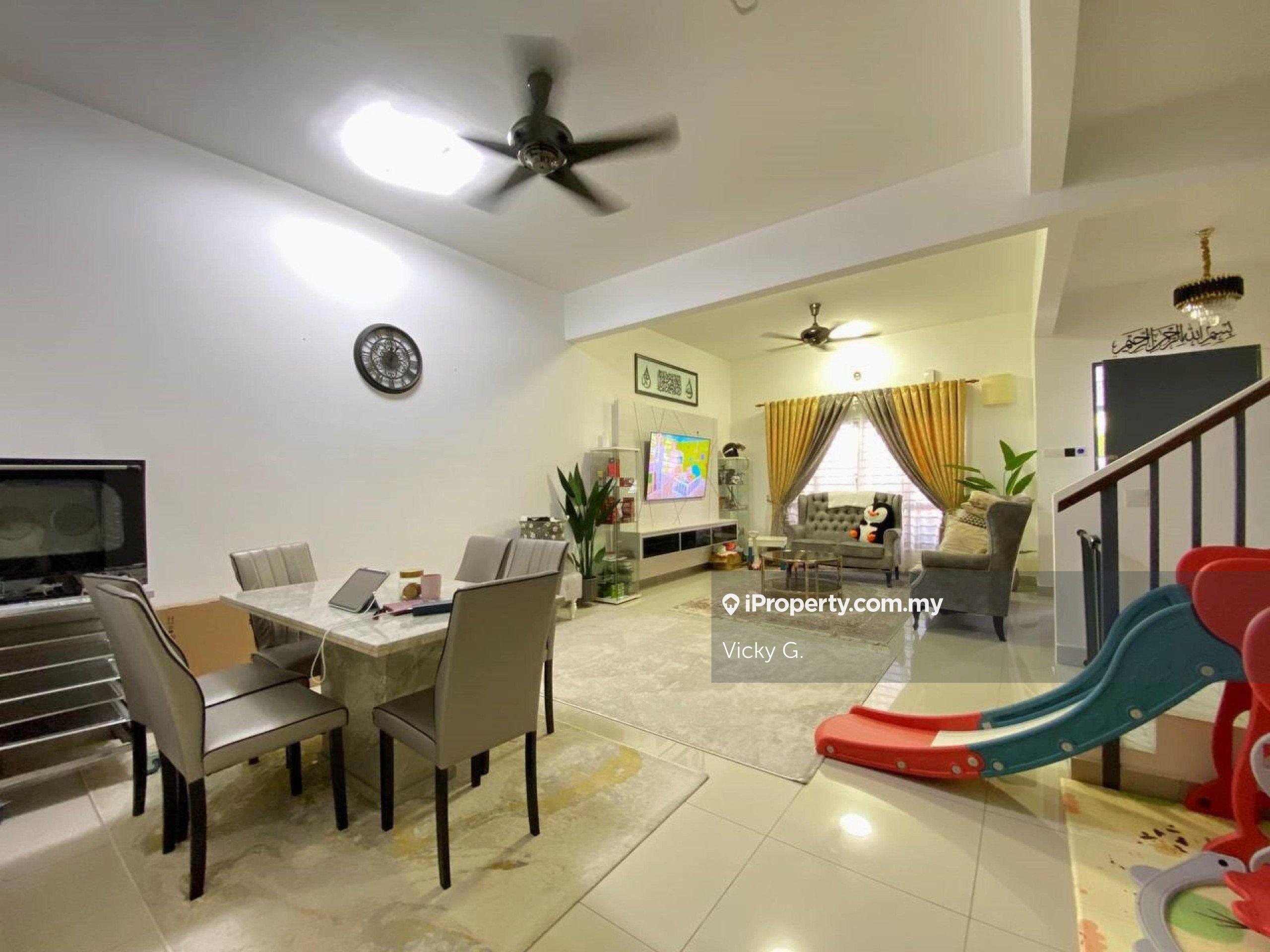 Freehold Furnished 2-Storey Terrace House, Sari Alamanda 4 @ Rawang