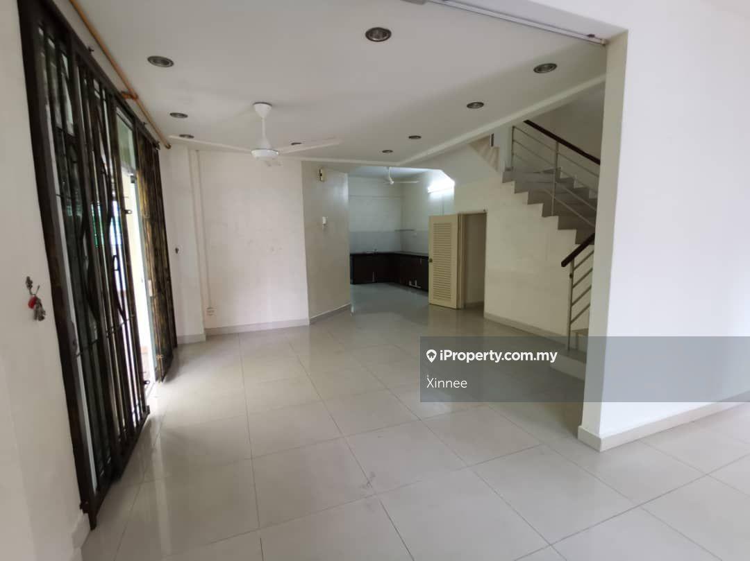 Worth Buy Unit Double Storey Semi D 2928sf Unfurnished Jelutong