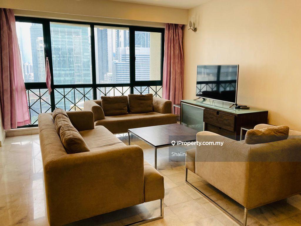 Vista Damai large unit for sale!