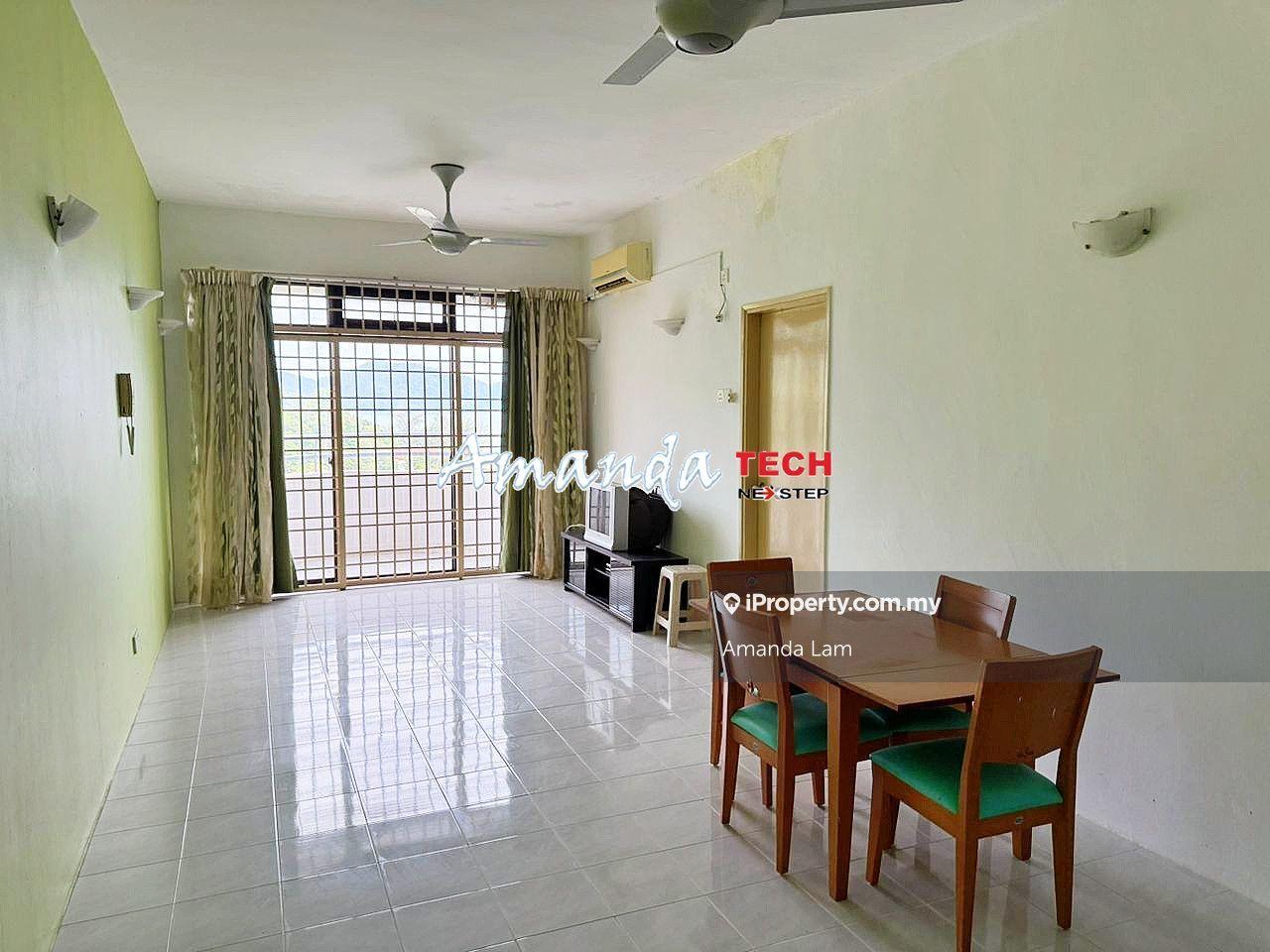 Sea view condominium for Sale