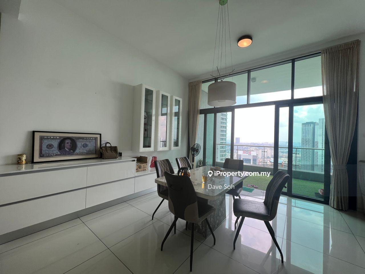 High Floor, Golf view Corner unit