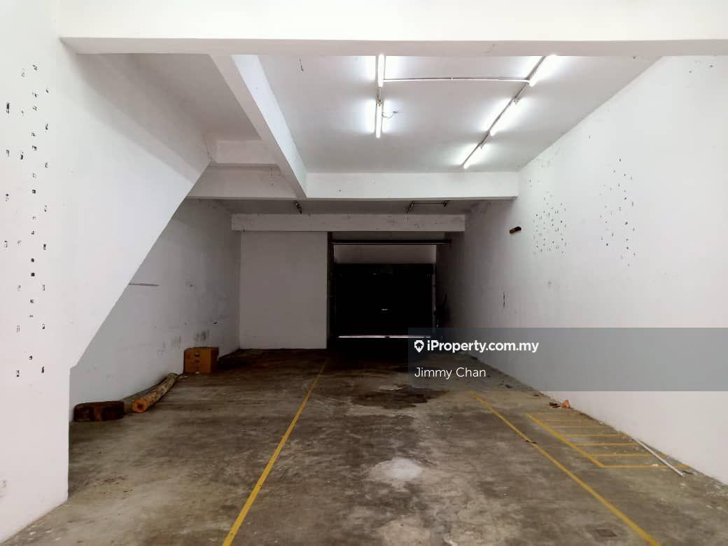 Shop for Rent