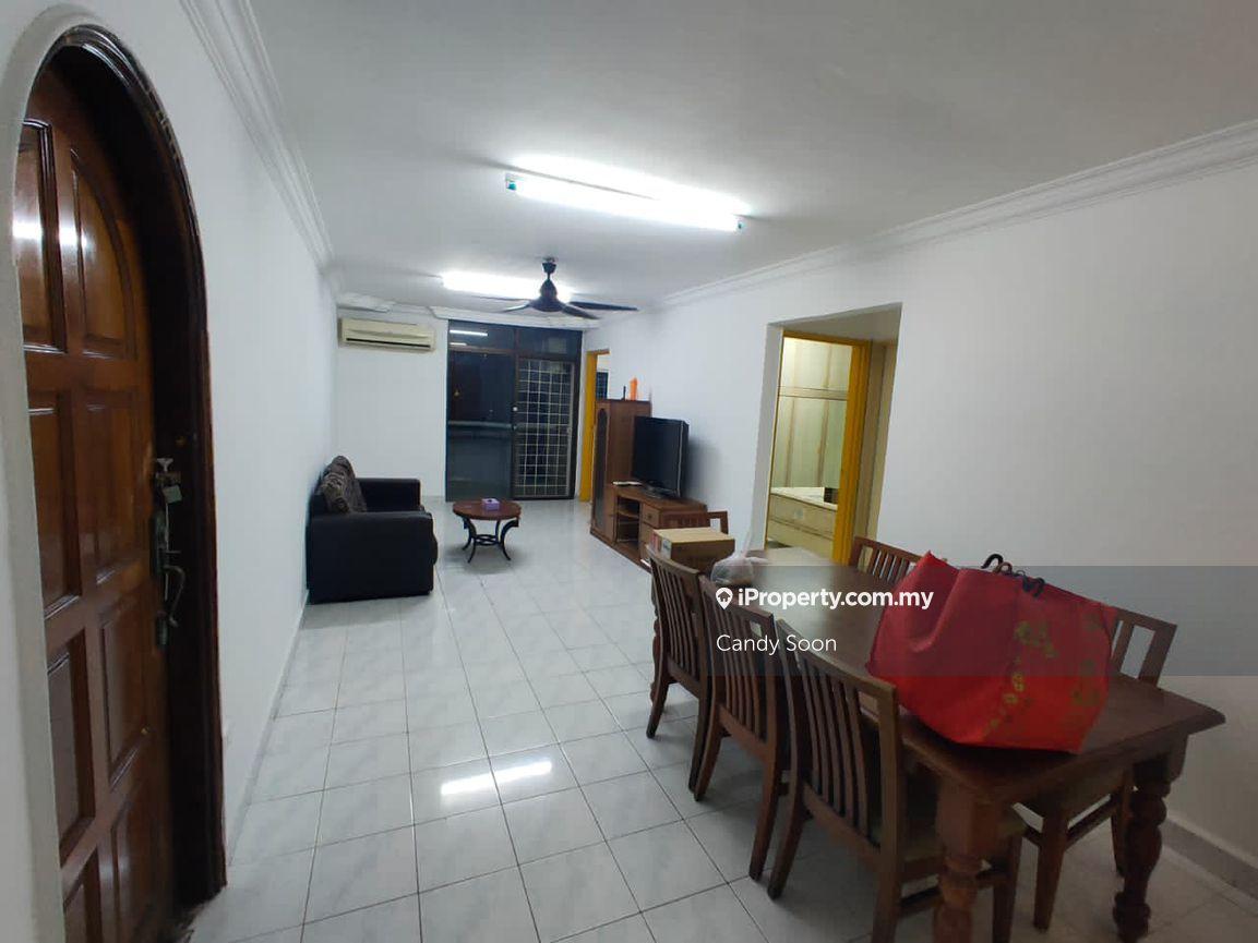 Kenanga Point Condo in Jln Loke Yew near Kenanga Wholesale City Shell