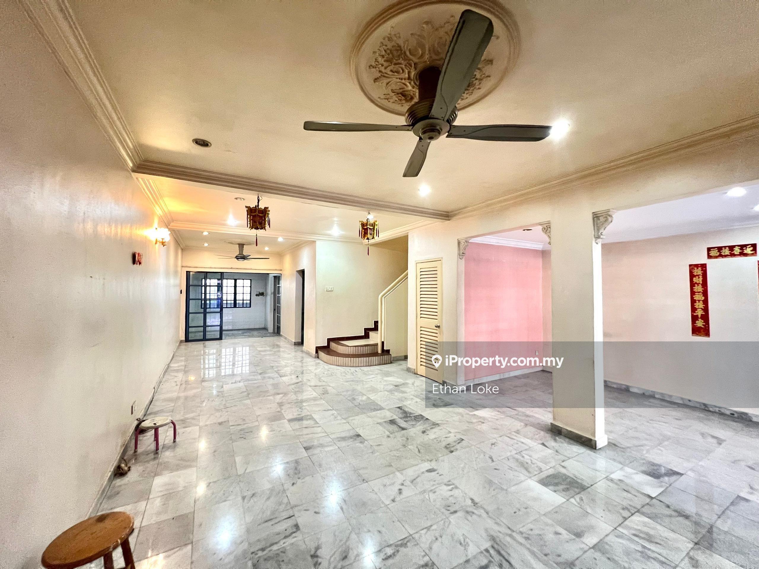 Good Condition, Freehold