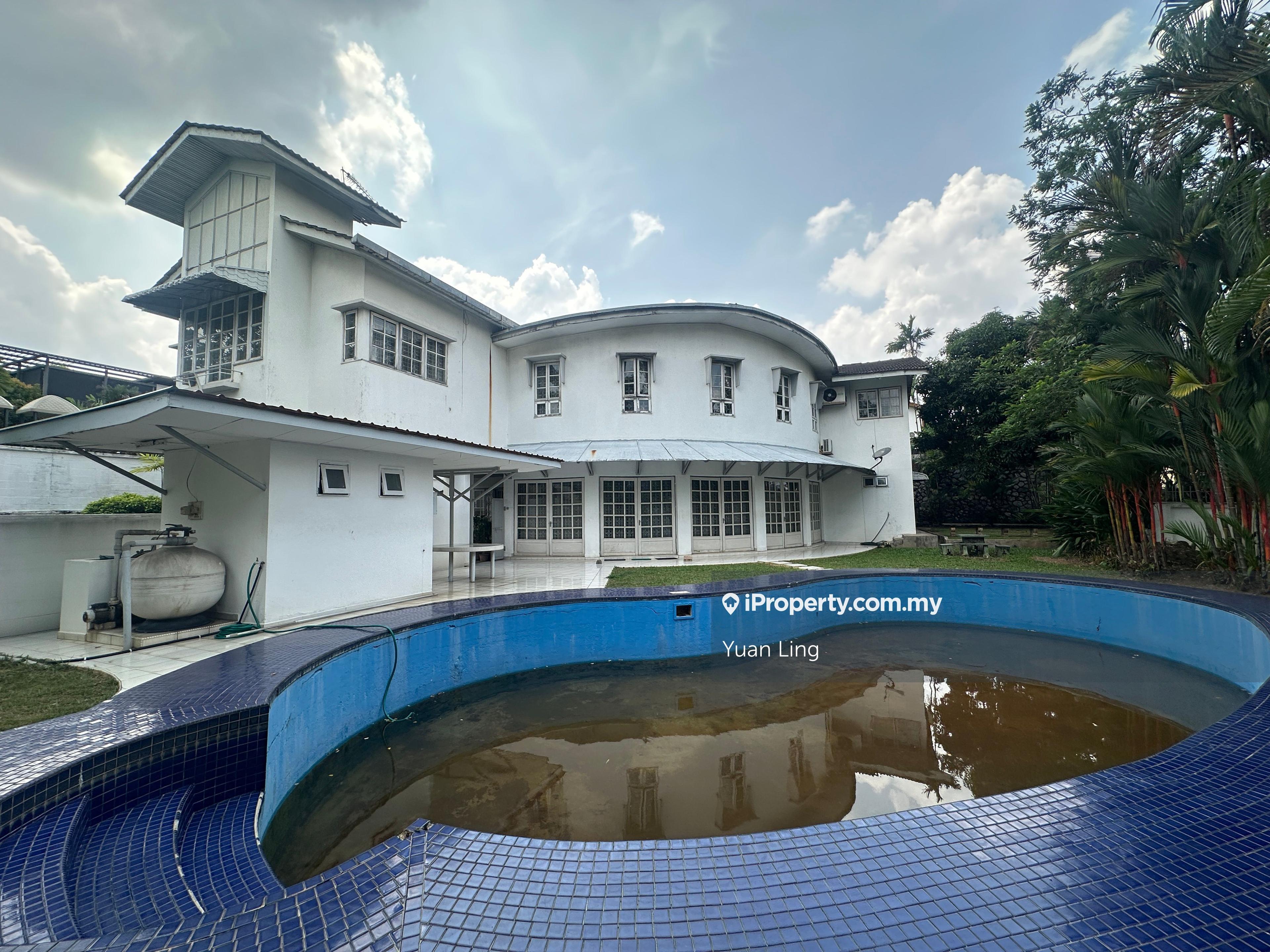 2 Storeys Bungalow with Pool Damansara Heights 