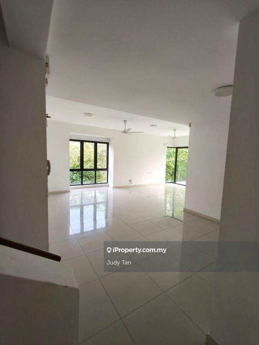 Upper Unit Townhouse for Rent