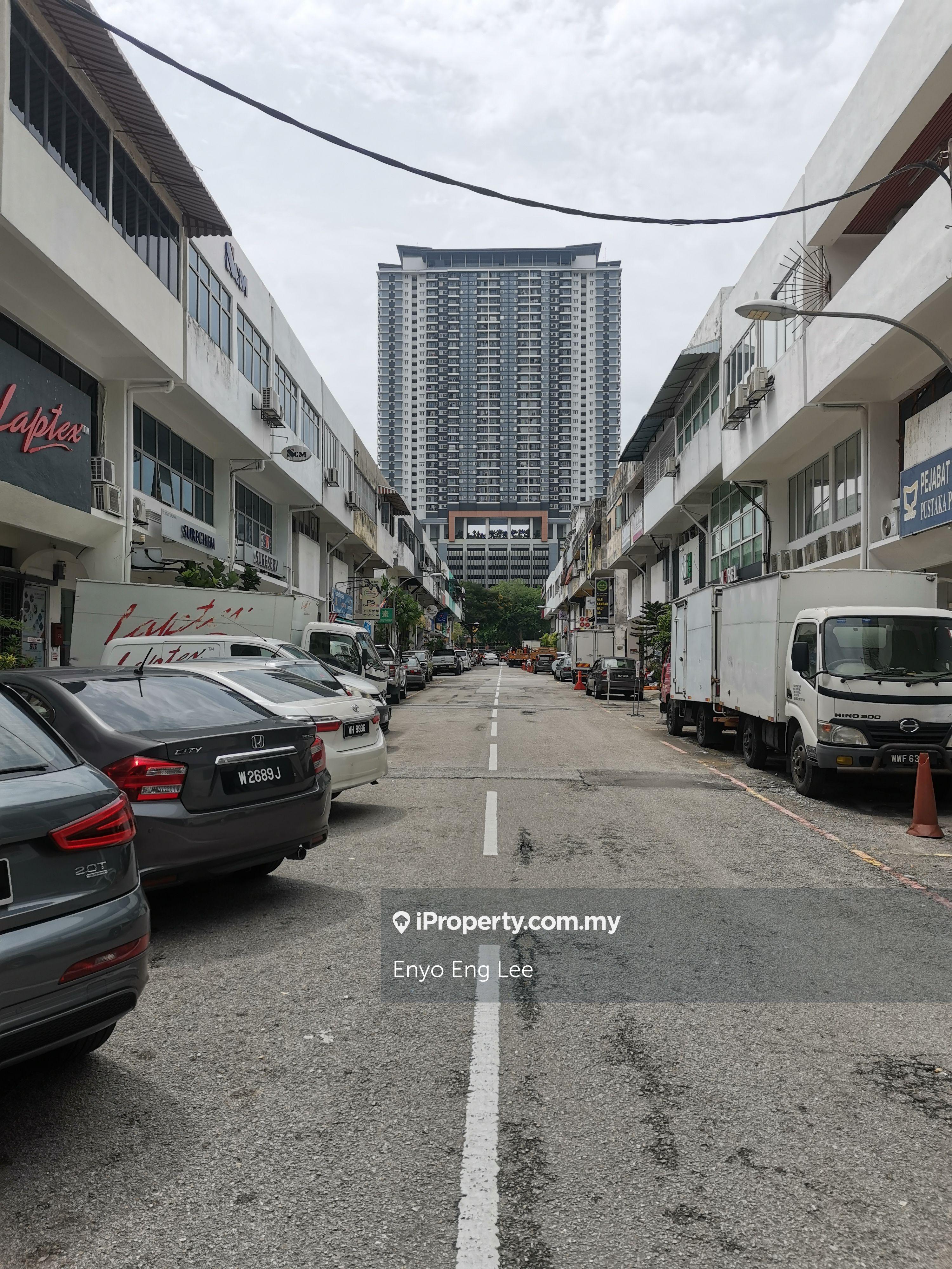 Sri petaling shop to let
