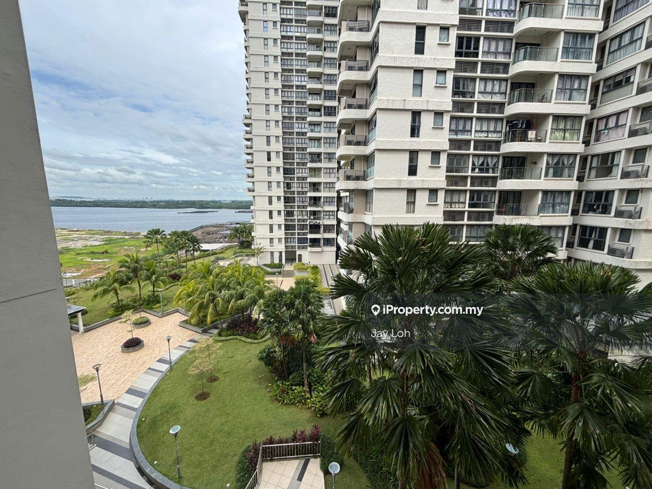 Bay Point @ Country Garden Danga Bay - Fully Furnished