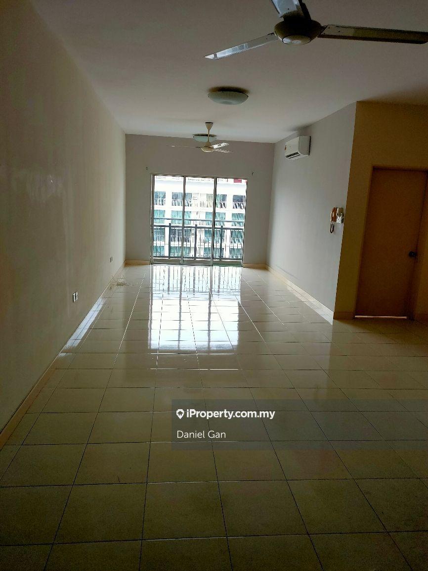 Damansara Center Of Residence And Strategic location