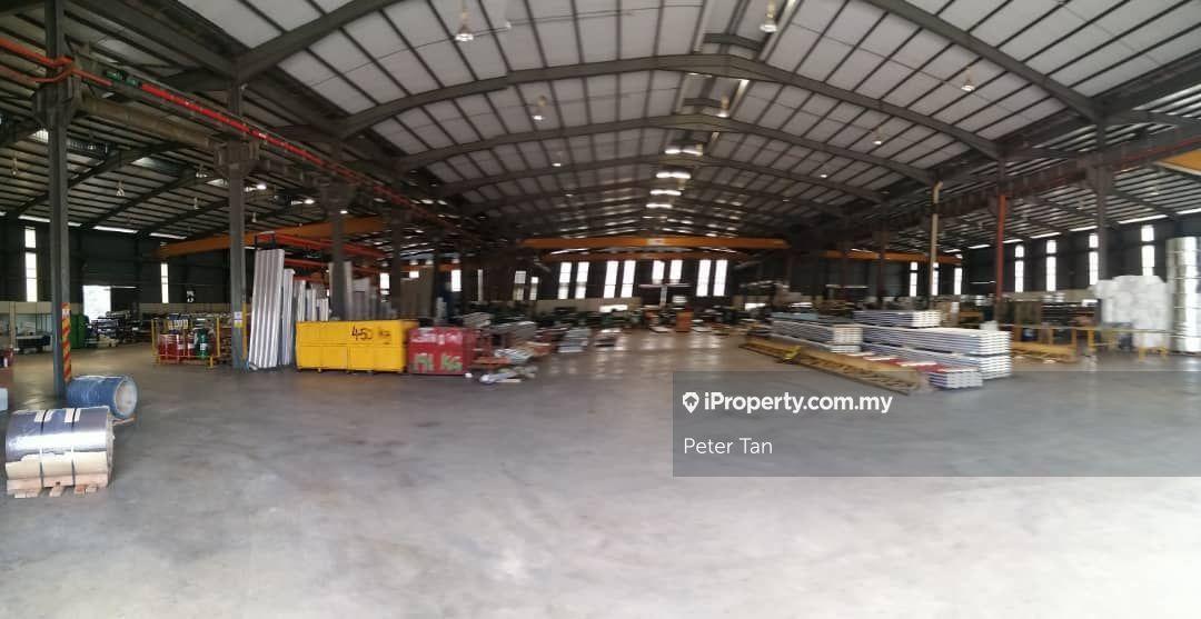 Detached factory for Sale