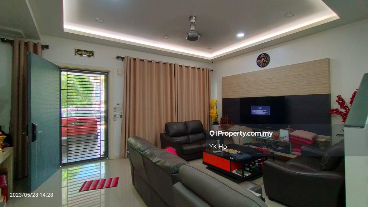 Desiran Bayu, Setapak, 3 Storey Superlink, Non-Bumi, For Sale